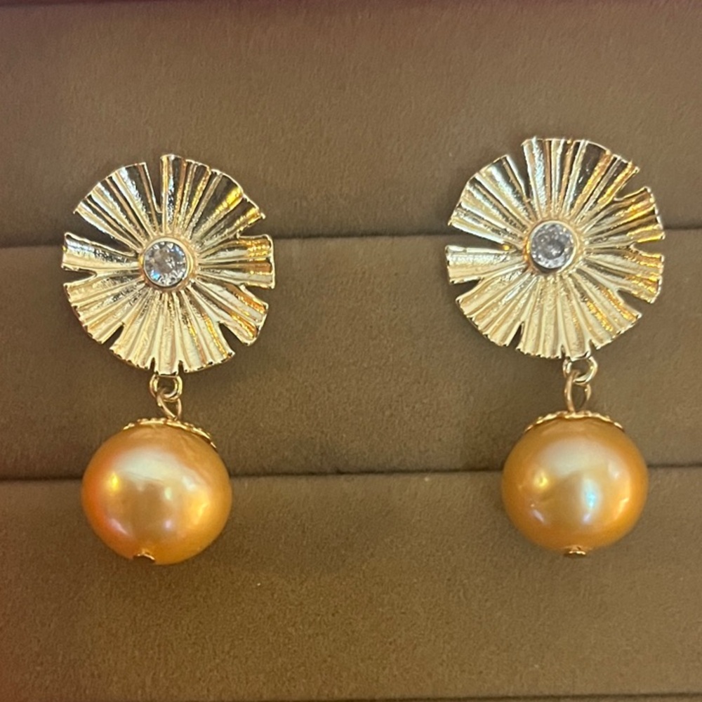 Gold Pearl Drop Earrings